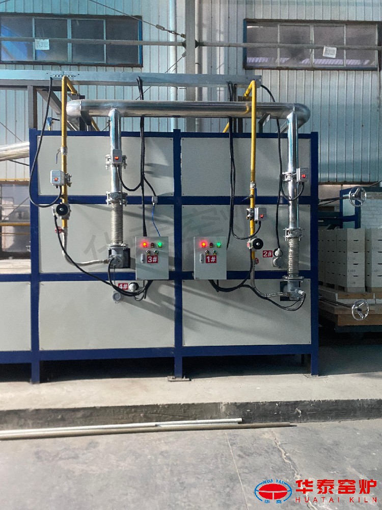 热烈祝贺江西龙发实业股份有限公司高温梭式窑一次点火成功并顺利投产!